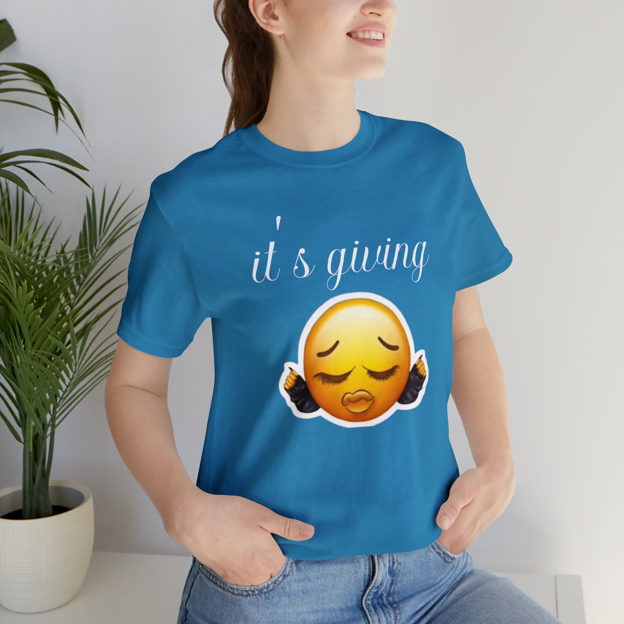 It's Giving Shirt | Urban Streetwear Style Unisex T-Shirt